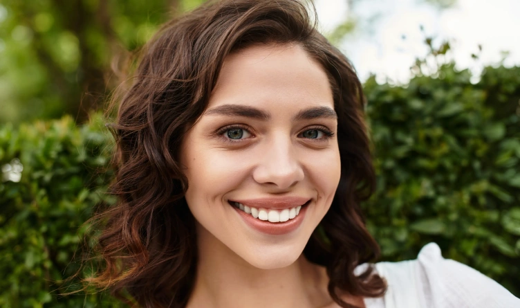 schedule-your-gum-contouring-consultation