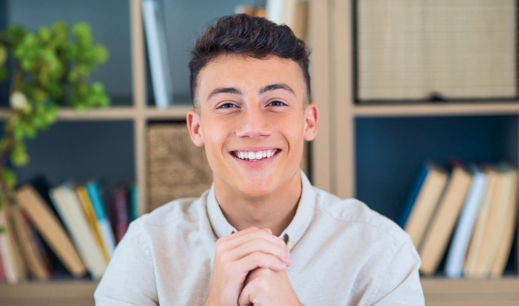 img-teeth-whitening-schedule-your-teeth-whitening-consultation